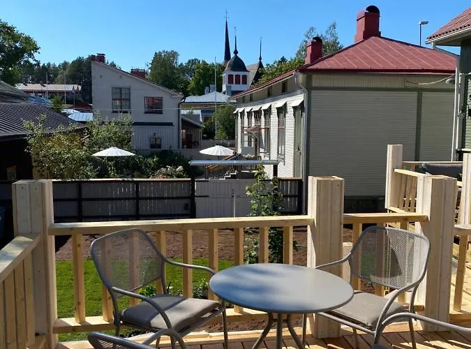 Eleonora Bed & Breakfast 4*